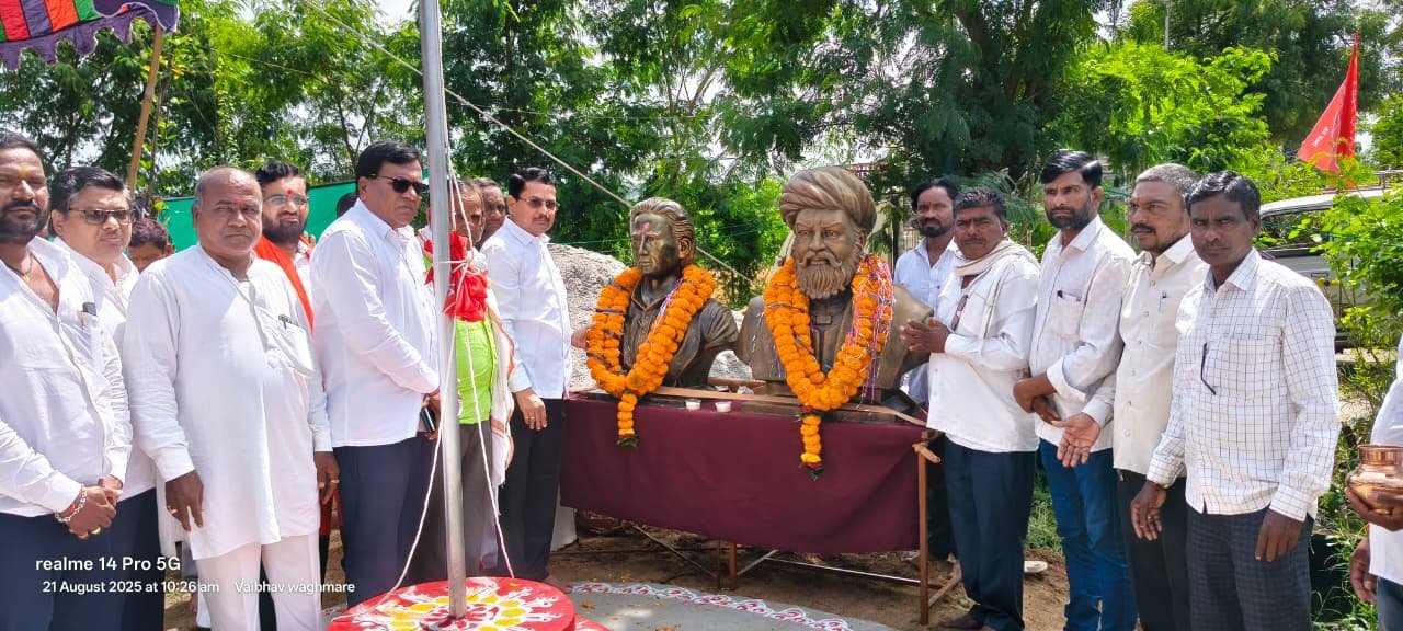 खतगाव येथे आणाभाउ साठे जयंती मोठ्या उस्ताहात साजरी,