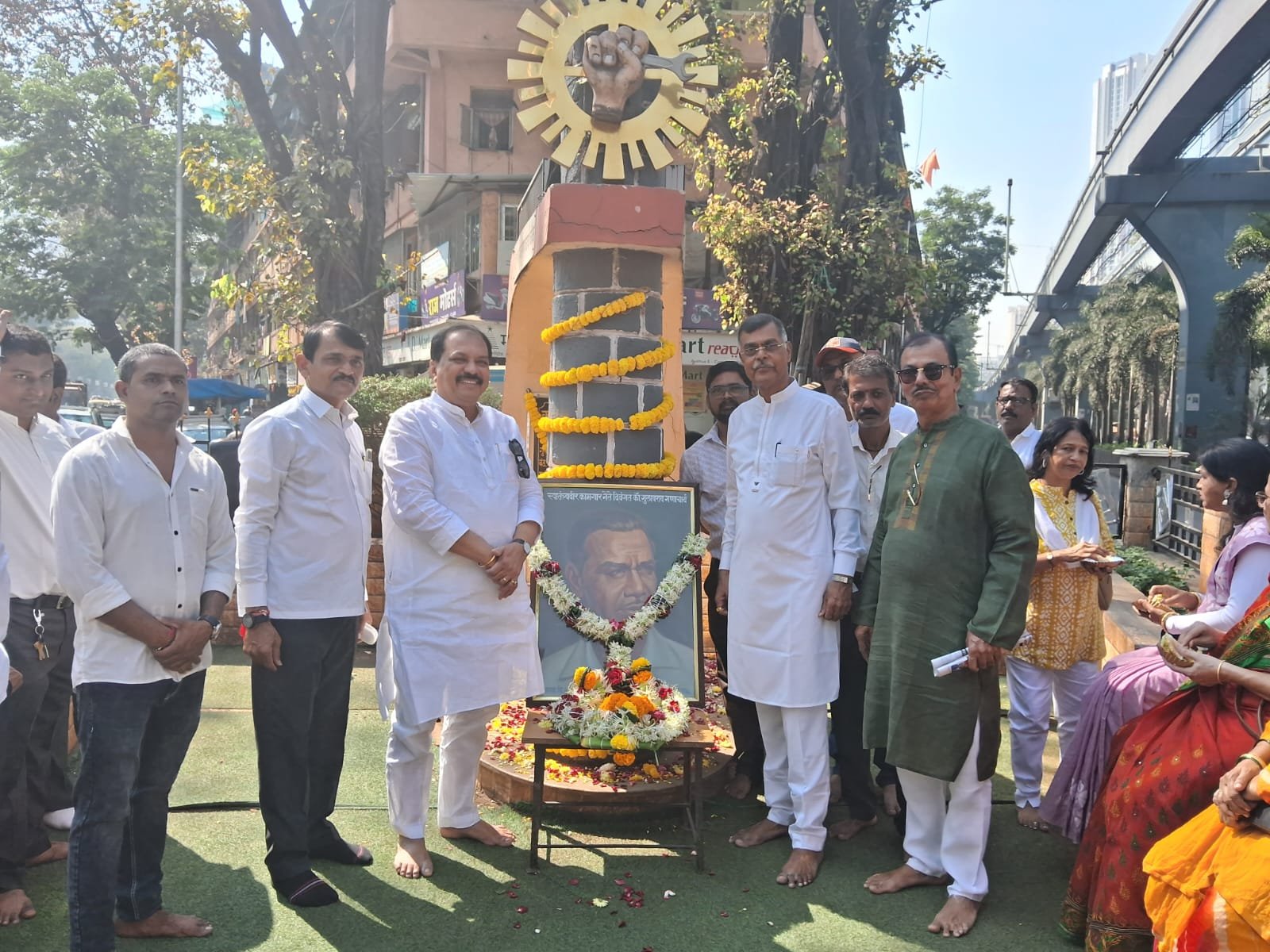 कॉम्रेड गुलाबराव गणाचार्य यांचा ५२ वा स्मृतिदिन