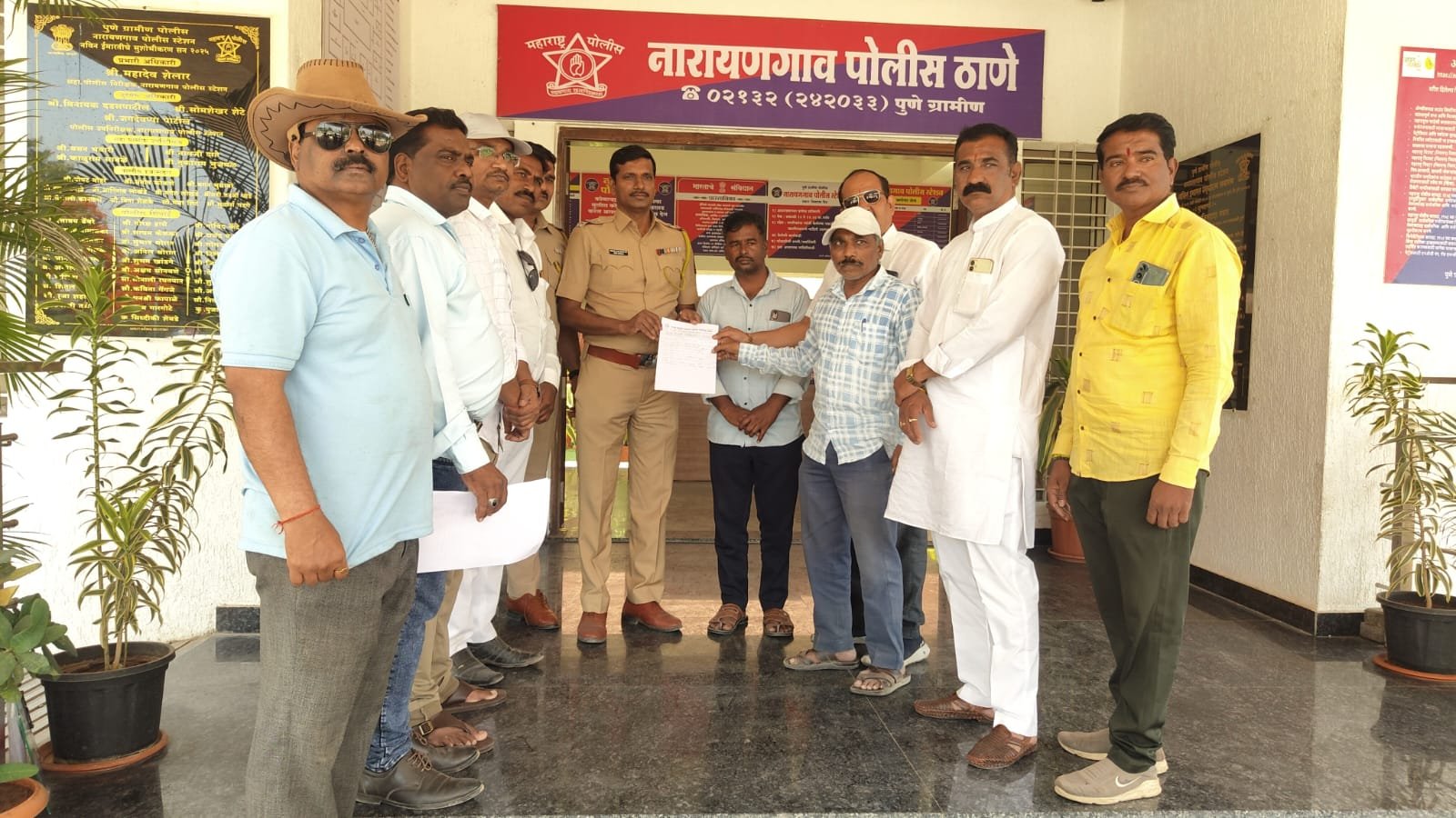 येथील पत्रकार अजित घाडगे यांना  केलेल्या मारहाणी संदर्भात कारवाई यासाठी राज्य मराठी पत्रकार परिषद महाराष्ट्र प्रदेश