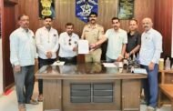 शरदचंद्रजी पवार गटाचे कार्यकर्त्याच्या वतीने निवेदन देण्यात आले .